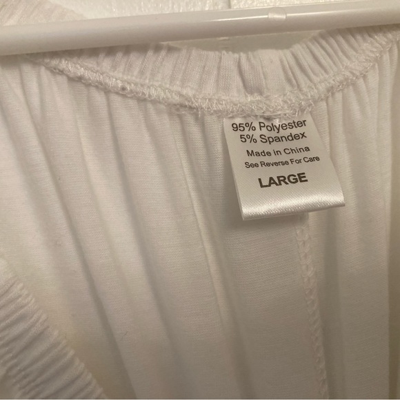 Flowy crop top - Picture 3 of 3